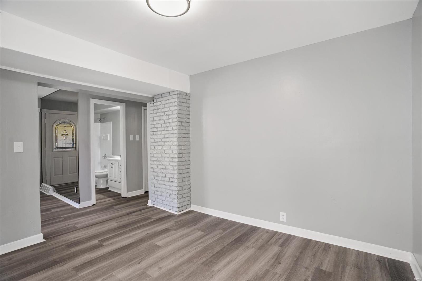 4004 Ashby Road St. Ann, MO 63074 - Photo 20 of 43 Gallery Image 20
