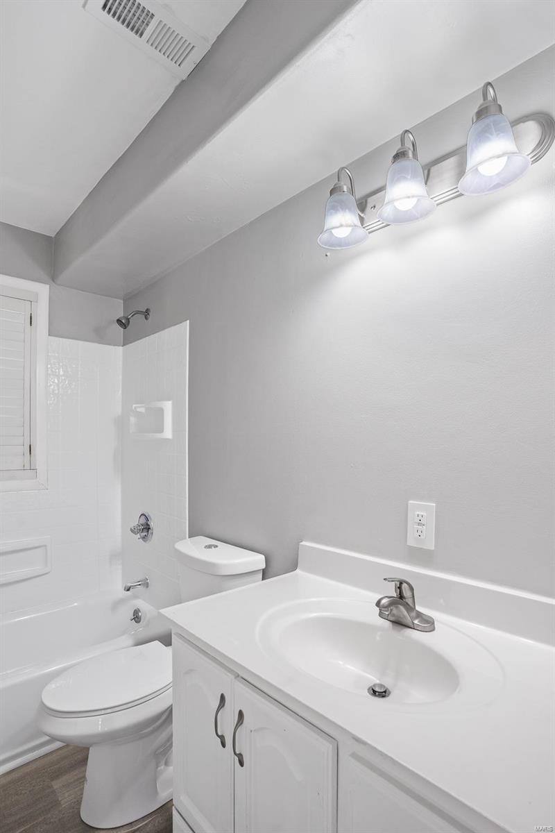 4004 Ashby Road St. Ann, MO 63074 - Photo 24 of 43 Gallery Image 24
