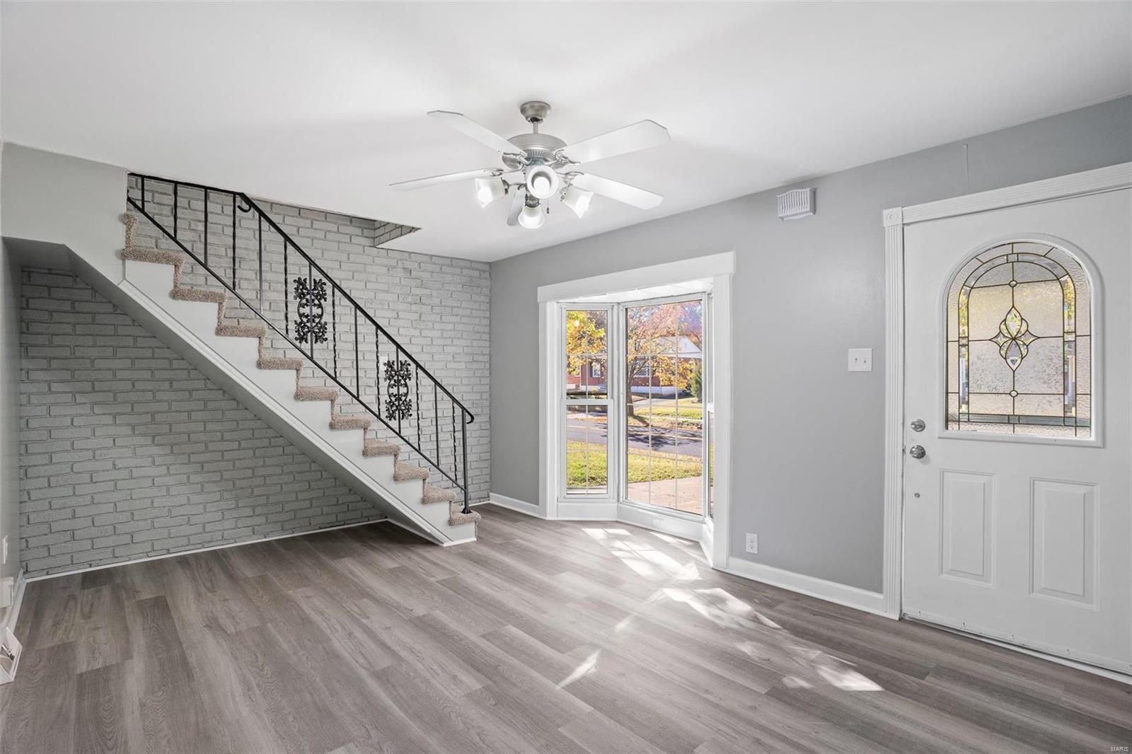 4004 Ashby Road St. Ann, MO 63074 - Photo 4 of 43 Gallery Image 4