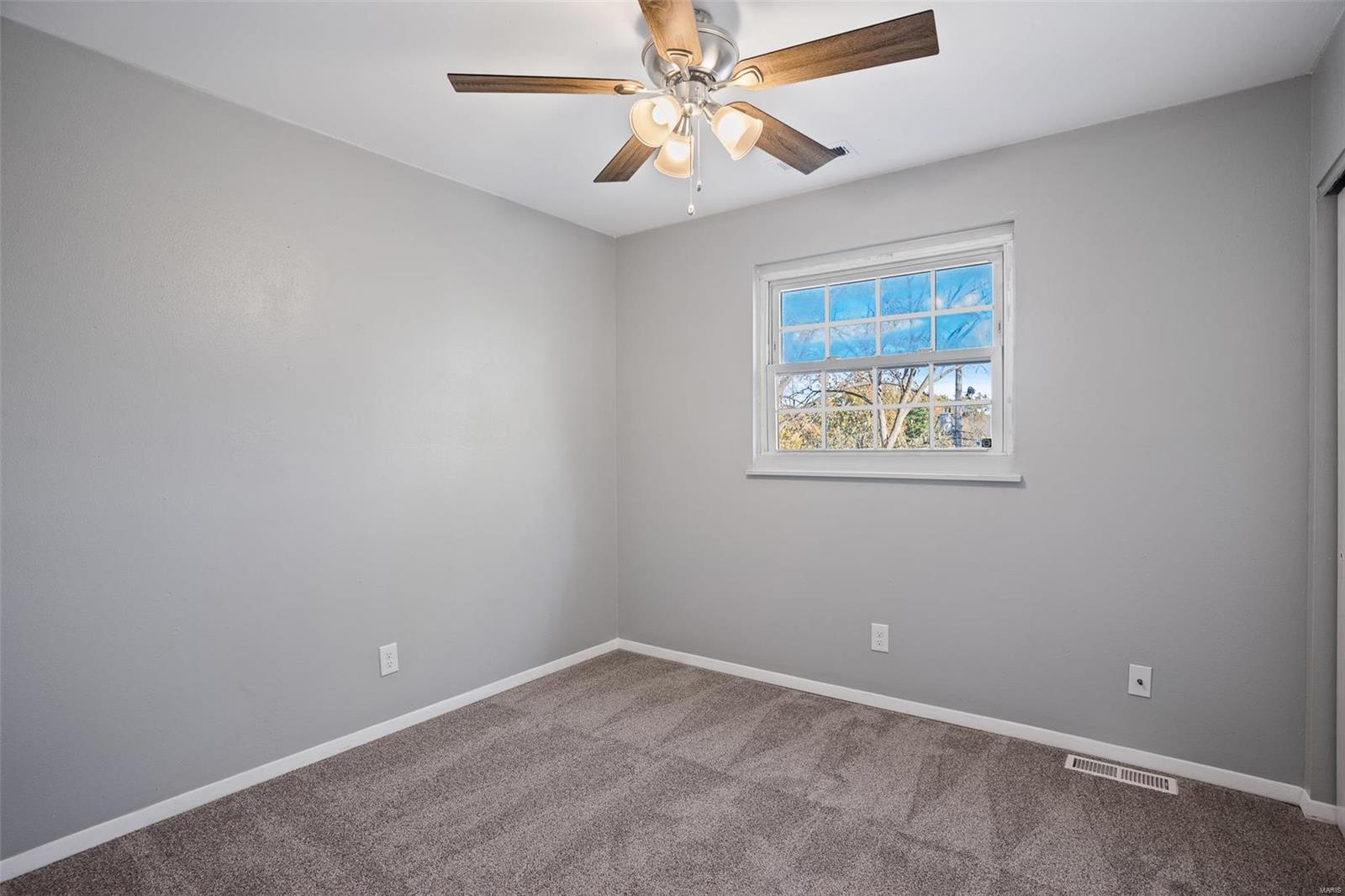 4004 Ashby Road St. Ann, MO 63074 - Photo 32 of 43 Gallery Image 32