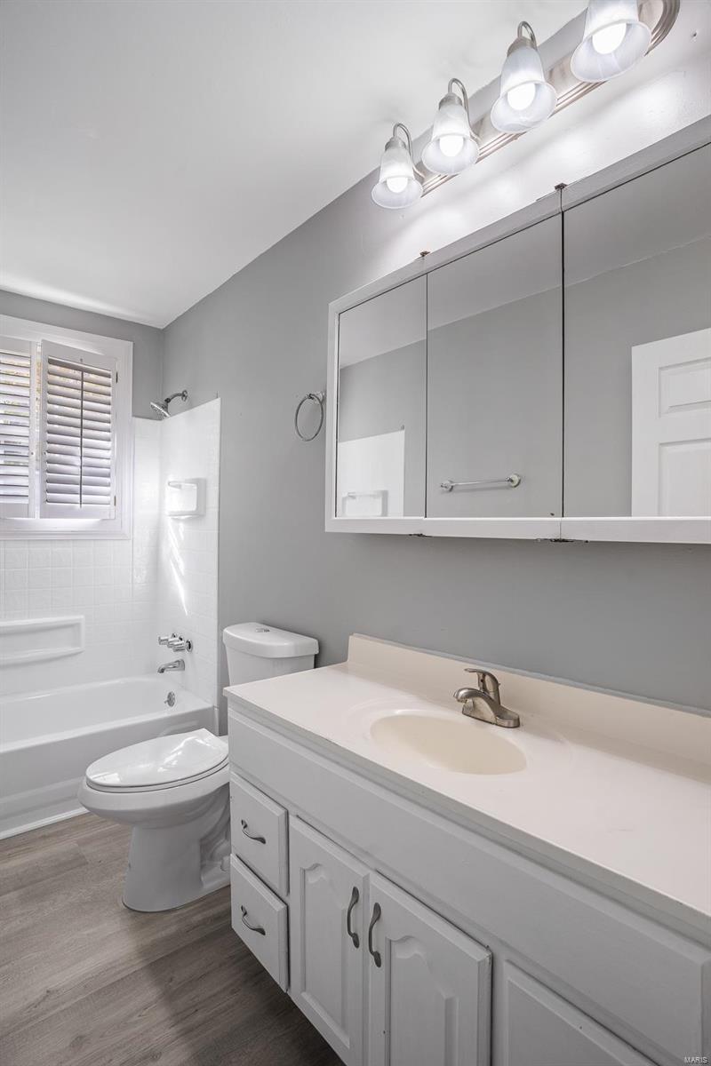 4004 Ashby Road St. Ann, MO 63074 - Photo 34 of 43 Gallery Image 34