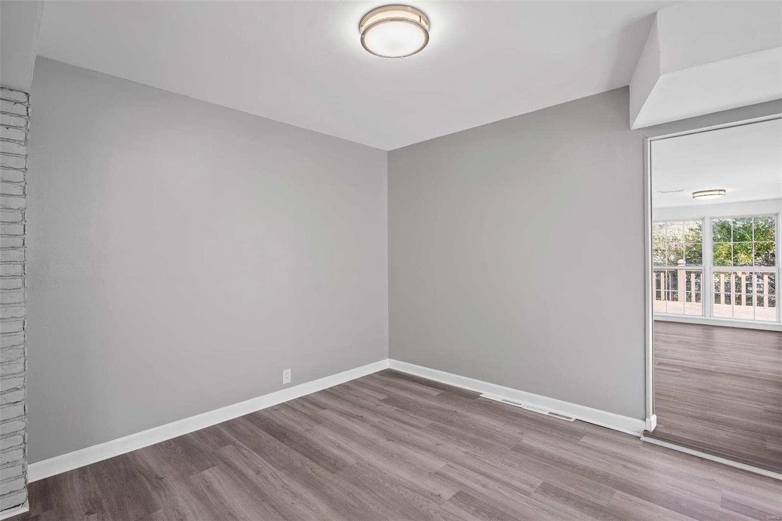 4004 Ashby Road St. Ann, MO 63074 - Photo 8 of 43 Gallery Image 8
