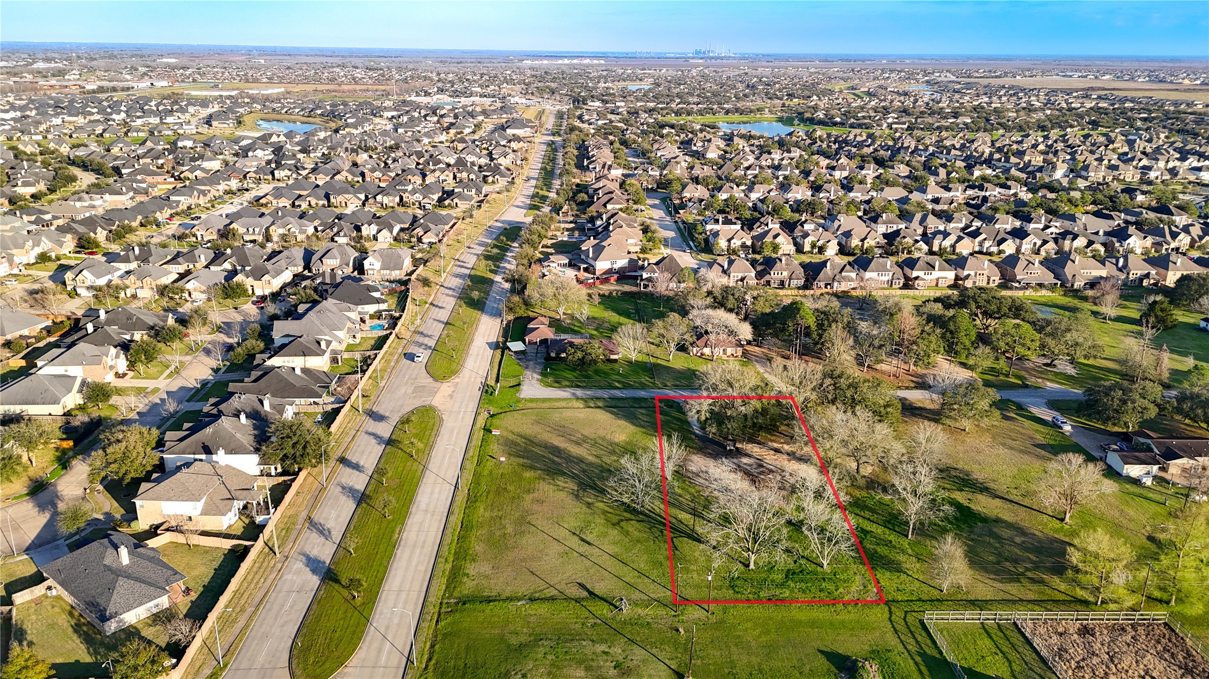606 Sycamore Road Richmond, TX 77469 - Photo 2 of 40