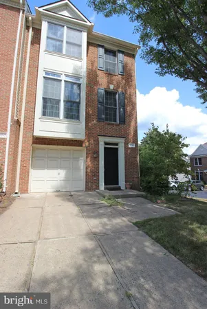 $3,600 | 11799 Valley Ridge Circle, Fairfax, VA 22033