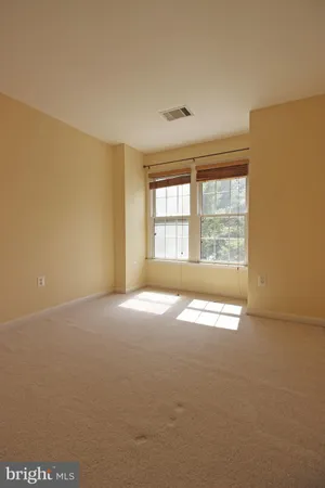 $3,600 | 11799 Valley Ridge Circle, Fairfax, VA 22033