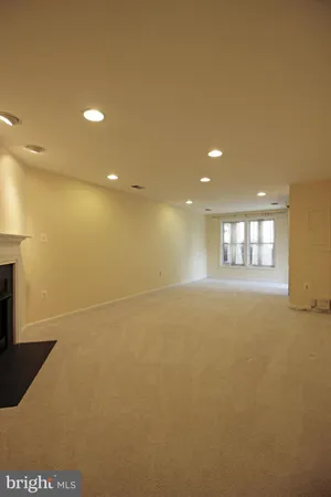 $3,600 | 11799 Valley Ridge Circle, Fairfax, VA 22033