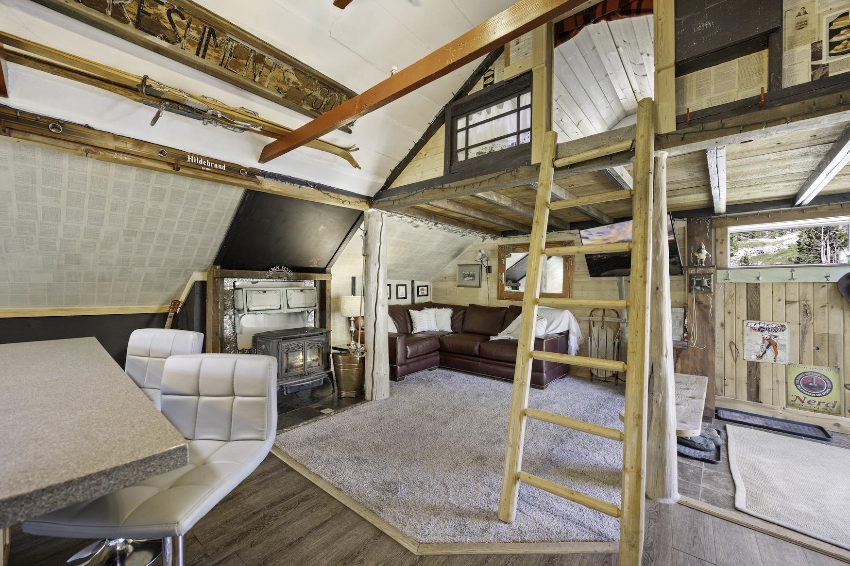 19221 Donner Pass Road Soda Springs, CA 95728 - Photo 4 of 27 Gallery Image 4
