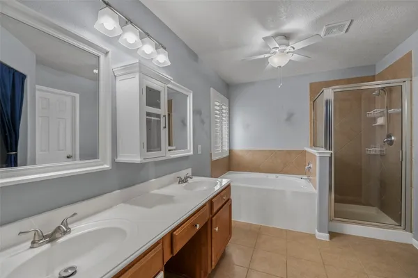 $2,450 | 22110 Field Green Drive, Cypress, TX 77433