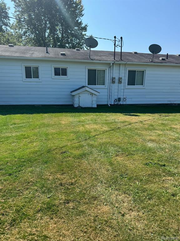 6025 Brophy Road Howell, MI 48855 - Photo 15 of 32