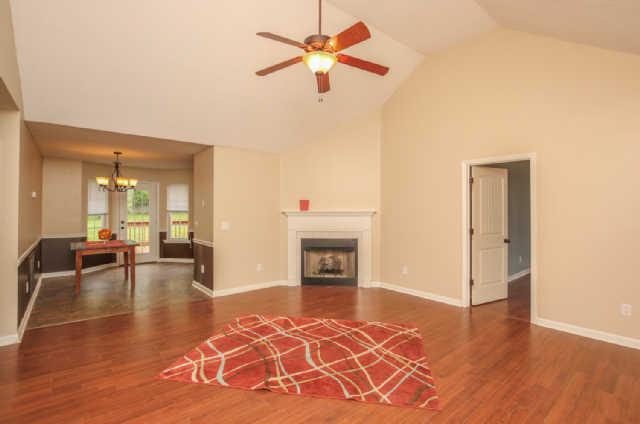 227 Shrewsbury Road Murfreesboro, TN 37129 - Photo 2 of 20 Gallery Image 2