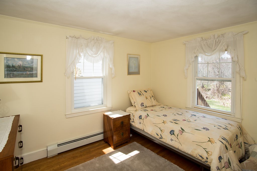 35 Acorn Road Hampton, NH 03842 - Photo 11 of 18