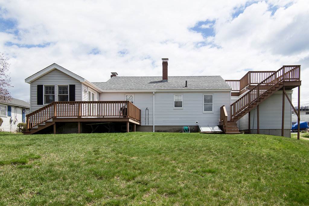 35 Acorn Road Hampton, NH 03842 - Photo 15 of 18