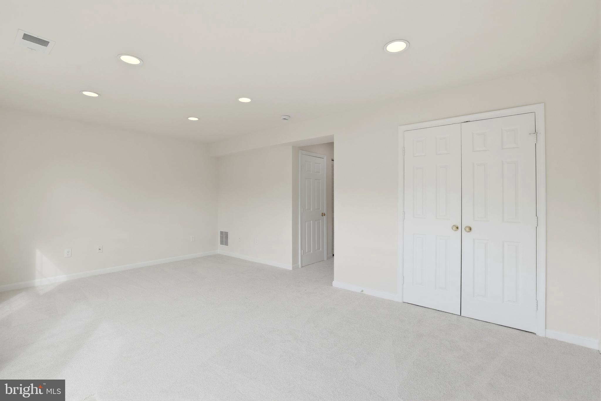 14275 Newbern Loop Gainesville, VA 20155 - Photo 28 of 35 a view of an empty room
