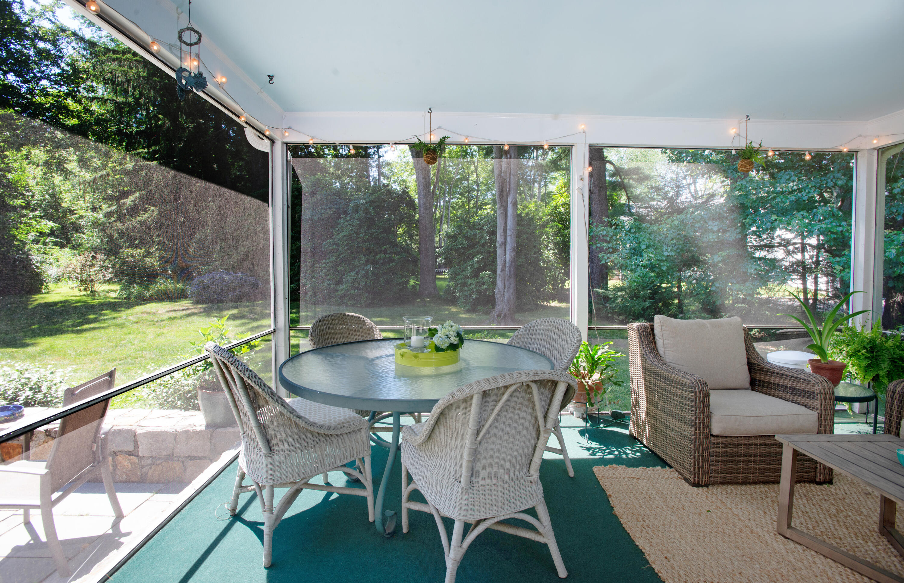 108 Gerdes Road New Canaan, CT 06840 - Photo 16 of 27 108 Gerdes-19