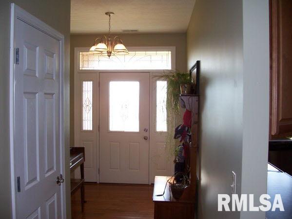 3500 East Bishop Road Mount Vernon, IL 62864 - Photo 3 of 15 Gallery Image 3