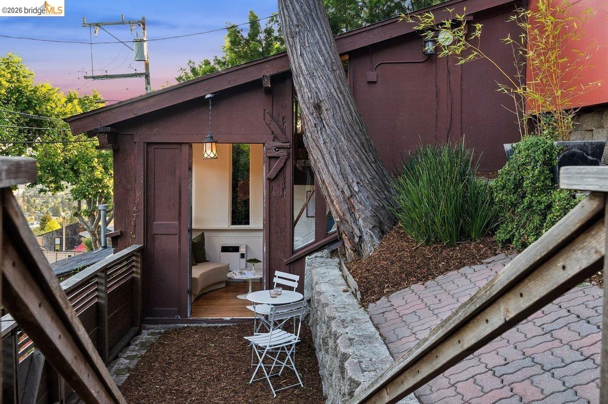 1049 Keith Avenue Berkeley, CA 94708 - Photo 57 of 76