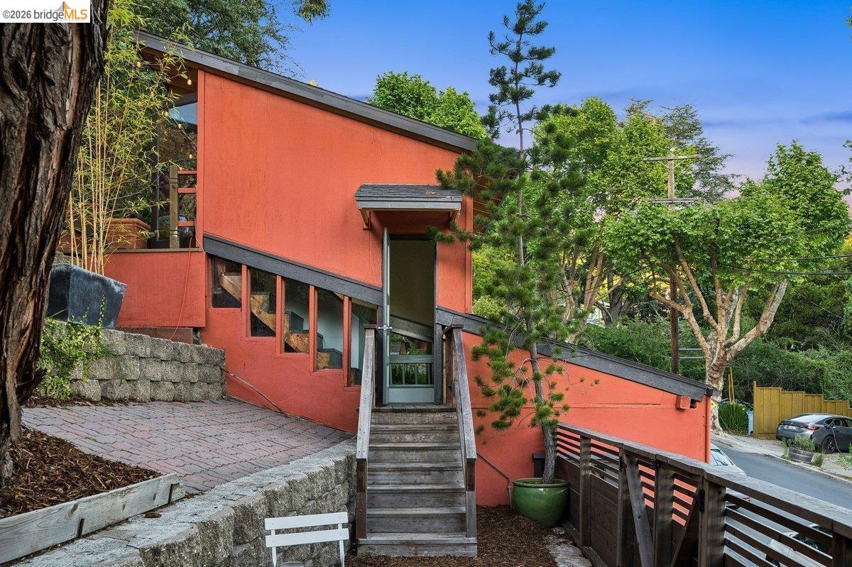 1049 Keith Avenue Berkeley, CA 94708 - Photo 58 of 76