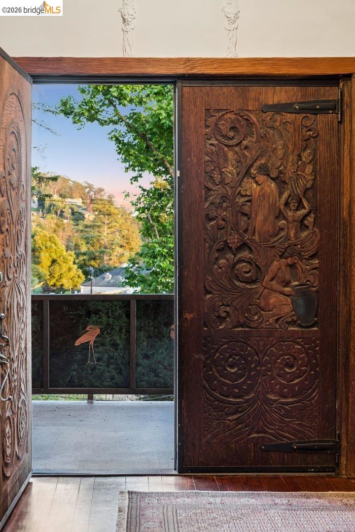 1049 Keith Avenue Berkeley, CA 94708 - Photo 8 of 76