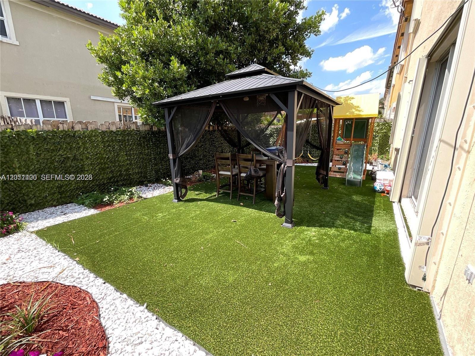 7472 Northwest 112 Path Doral, FL 33178 - Photo 34 of 40