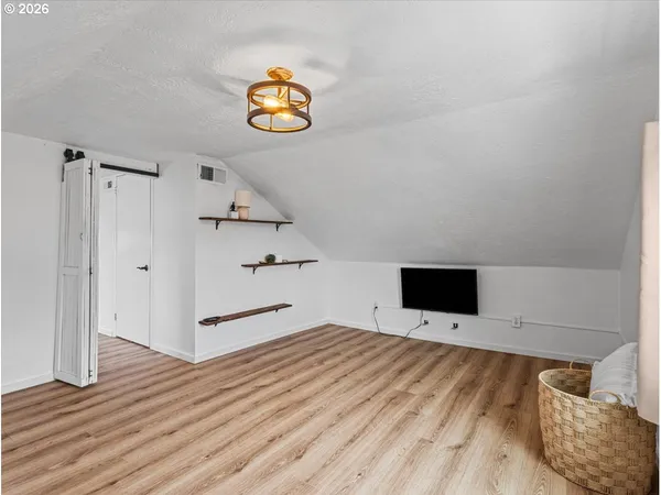 $575,000 | 422 Willamette Street, Oregon City, OR 97045