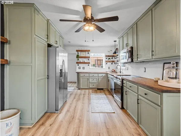 $575,000 | 422 Willamette Street, Oregon City, OR 97045