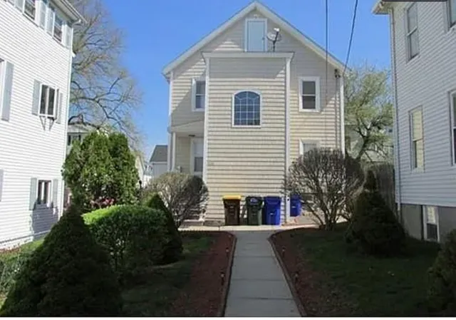 $475,000 | 928 Middle Street, Fall River, MA 02721