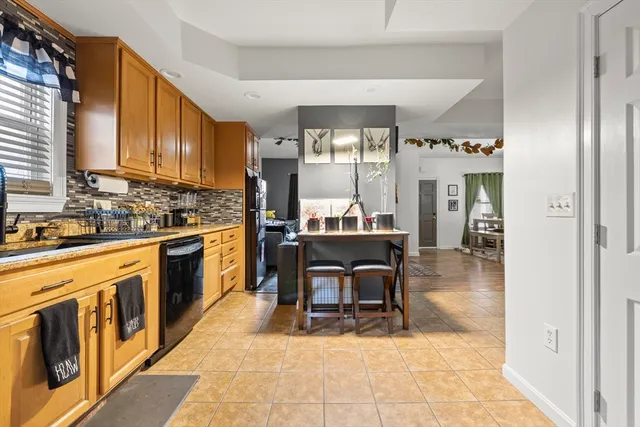 $475,000 | 928 Middle Street, Fall River, MA 02721