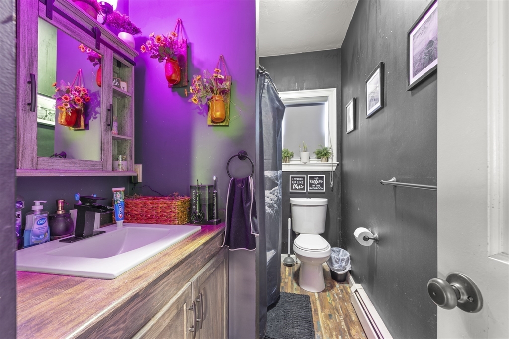 928 Middle Street Fall River, MA 02721 - Photo 7 of 18