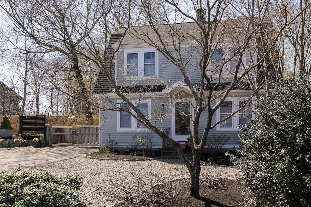 352 Concord Avenue Lexington, MA 02421 - Photo 2 of 2 a white house that has tree in front of it