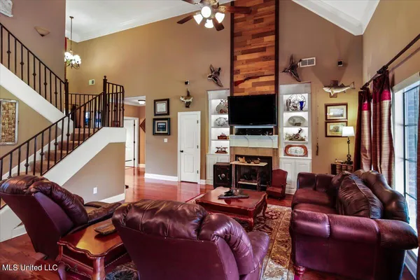 $457,900 | 1828 West Keenlan Drive, Hernando, MS 38632