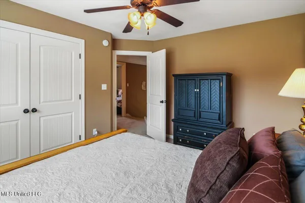 $457,900 | 1828 West Keenlan Drive, Hernando, MS 38632