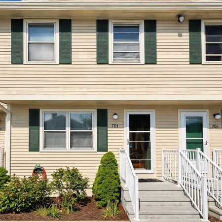 $335,000 | 704 Ocean Meadows, Unit 704, Fairhaven, MA 02719