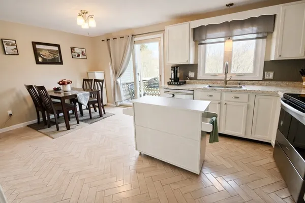 $335,000 | 704 Ocean Meadows, Unit 704, Fairhaven, MA 02719