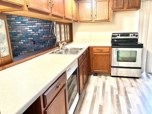 501 Grobe Road Sterling, IL 61081 - Photo 8 of 19 Gallery Image 8