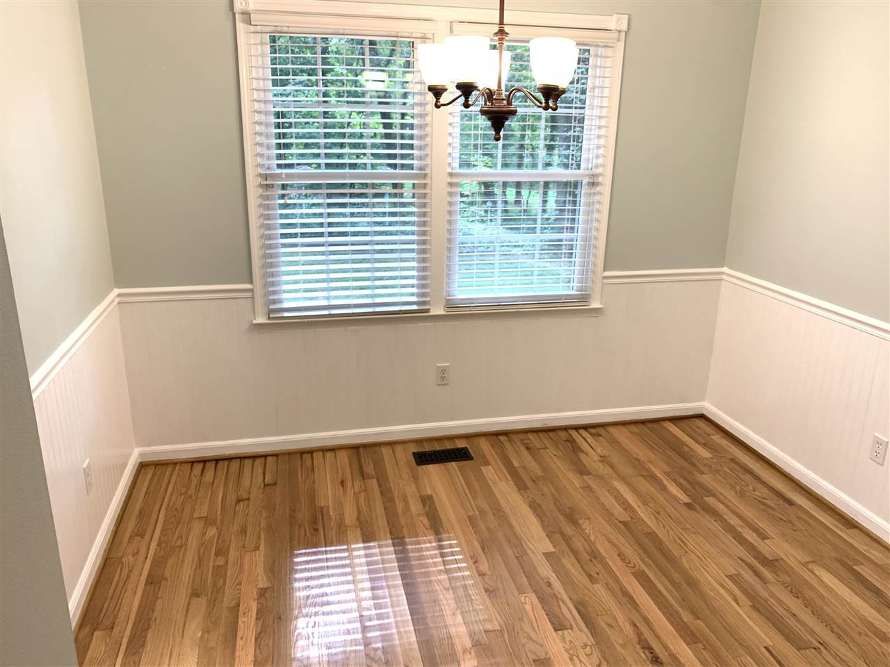 717 Sawmill Road Raleigh, NC 27615 - Photo 5 of 25 Photo 5