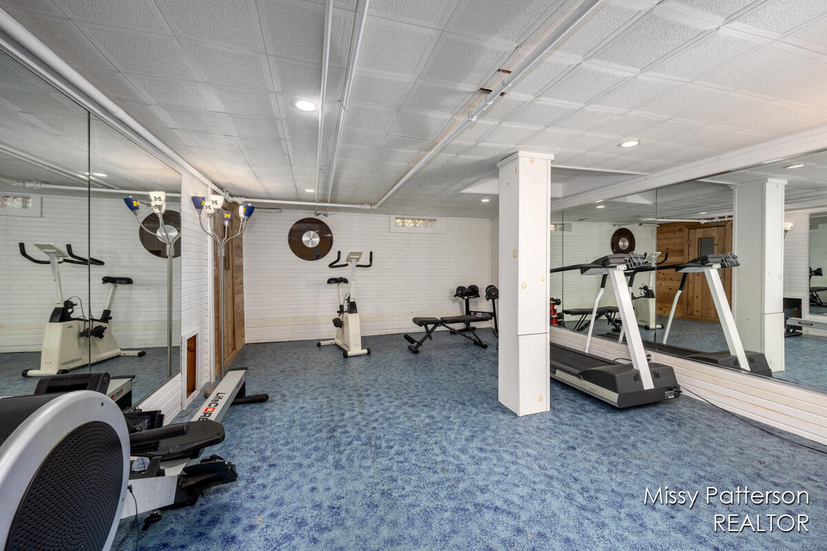 6257 Cascade Road Southeast Grand Rapids, MI 49546 - Photo 15 of 35 Exercise Room
