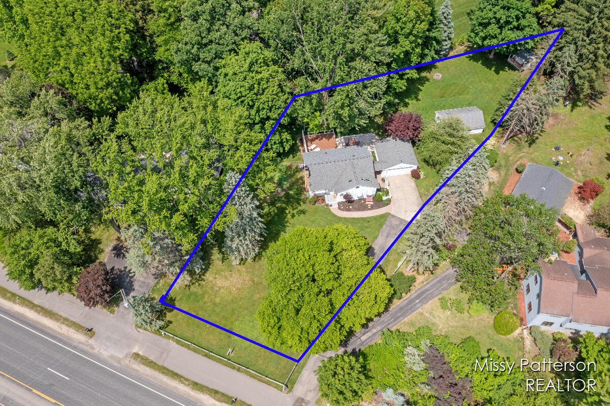 6257 Cascade Road Southeast Grand Rapids, MI 49546 - Photo 29 of 35 Plot Line Photo