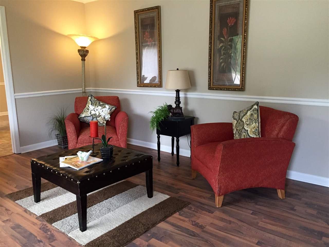 706 Chandler Road Durham, NC 27703 - Photo 5 of 24 Living Room