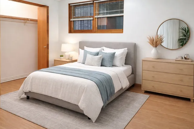 $2,100 | 1520 West Superior Street, Unit G, Chicago, IL 60642