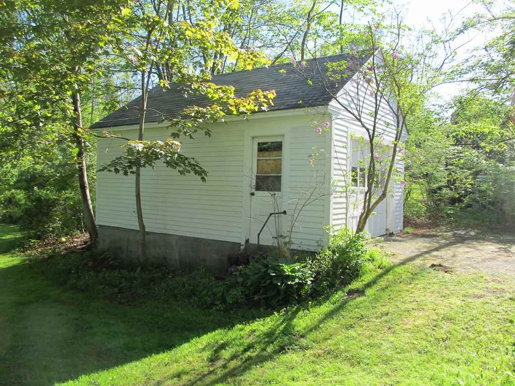 23 Perham Street Keene, NH 03431 - Photo 15 of 16 Gallery Image 15