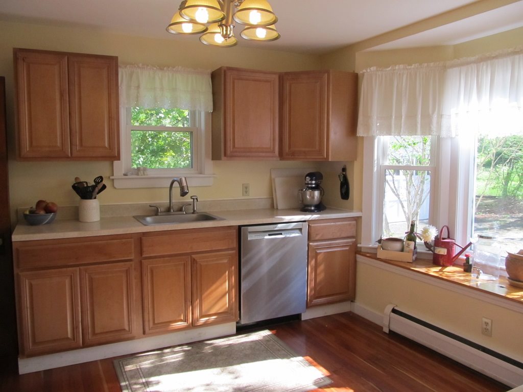 23 Perham Street Keene, NH 03431 - Photo 3 of 16 Gallery Image 3