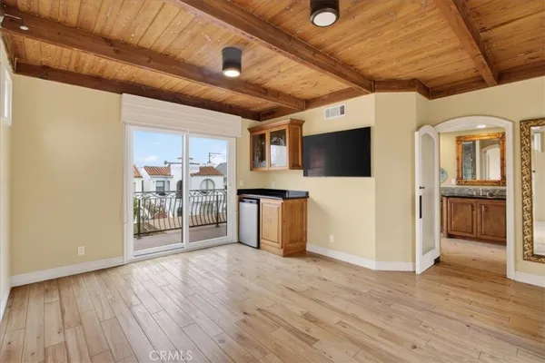 $2,200,000 | 5580 East St Irmo Walk, Long Beach, CA 90803