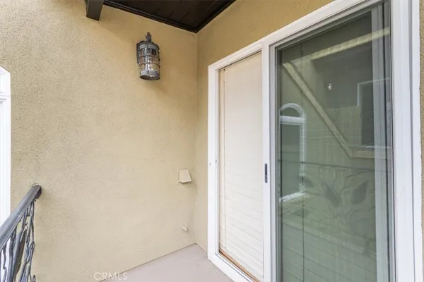 $2,200,000 | 5580 East St Irmo Walk, Long Beach, CA 90803