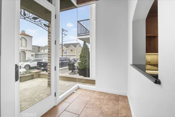 $2,200,000 | 5580 East St Irmo Walk, Long Beach, CA 90803