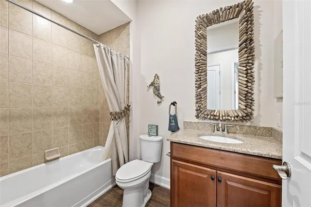 $844,900 | 241 Sapphire Lake Drive, Unit 201, Bradenton, FL 34209