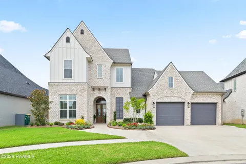 $950,000 | 417 Abercrombie Way, Youngsville, LA 70592