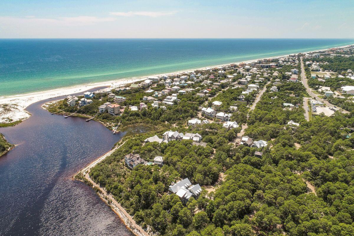 8-9 Sinclair Lane Santa Rosa Beach, FL 32459 - Photo 20 of 21 a view of an ocean from a floor
