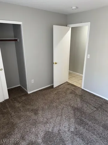 $1,995 | 4932 Royal Lake Avenue, Las Vegas, NV 89131