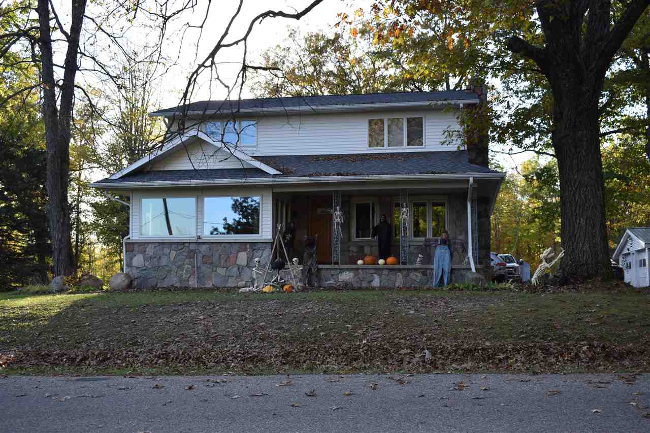 901 Kenyon Road Lupton, MI 48635 - Photo 6 of 72 1894487-5.JPG