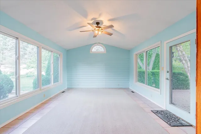 $399,900 | 10 Inverness Drive, Bloomington, IL 61701